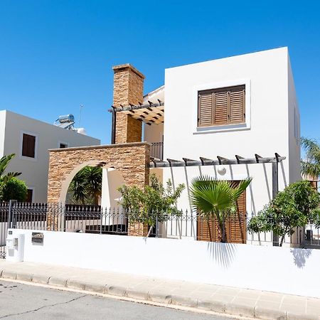 Villa Alexandra By Ezoria Villas أيا نابا المظهر الخارجي الصورة