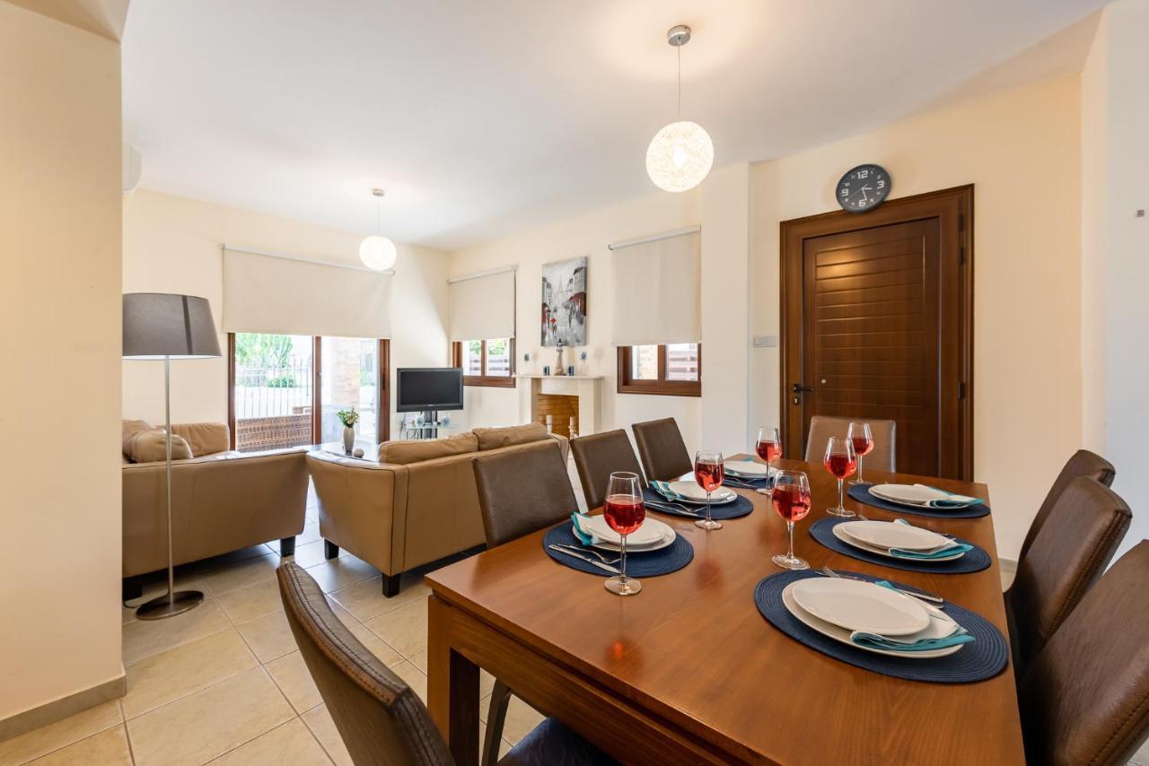 Villa Alexandra By Ezoria Villas أيا نابا المظهر الخارجي الصورة