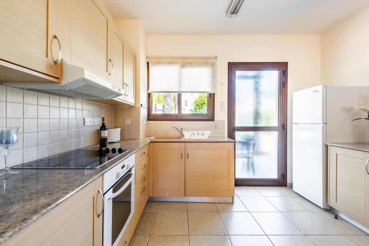 Villa Alexandra By Ezoria Villas أيا نابا المظهر الخارجي الصورة