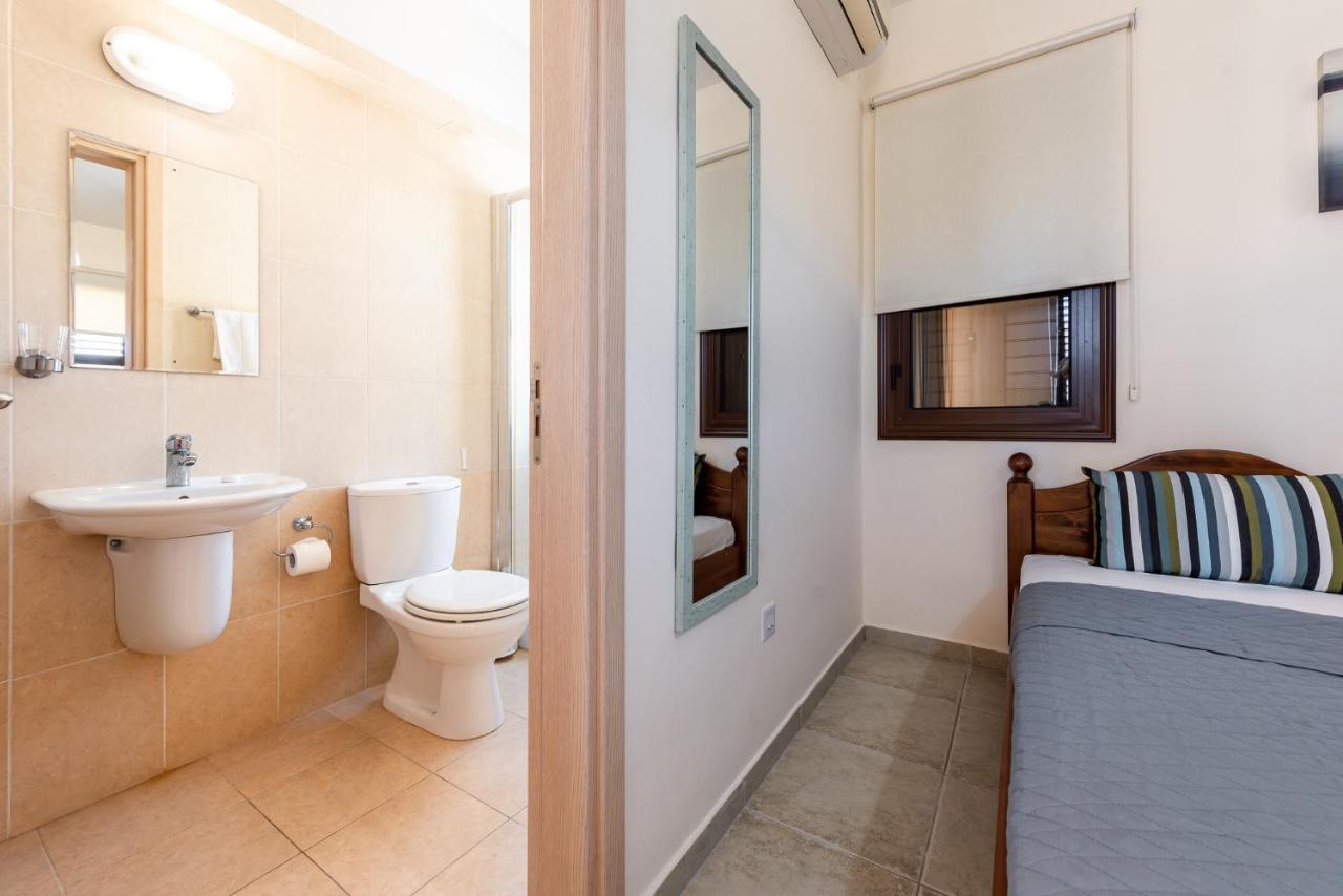 Villa Alexandra By Ezoria Villas أيا نابا المظهر الخارجي الصورة